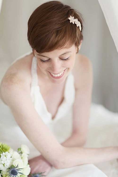 Medium Length Pixie Haircut Photos Cute Medium Length Pixie Haircut Photos