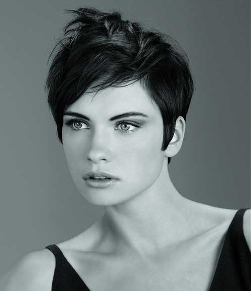 Messy Pixie Cut for Round Faces Messy Pixie Cut Styles for Round Faces