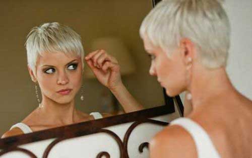 Platinum Blonde Pixie Hair Platinum Blonde Pixie Haircuts