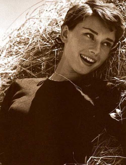 Audrey Hepburn Pixie Audrey Hepburn Pixie Haircuts