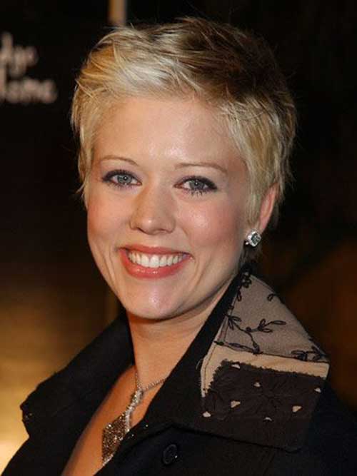 Blonde Trendt Pixie Haircut Blonde Trendt Pixie Haircut 2015