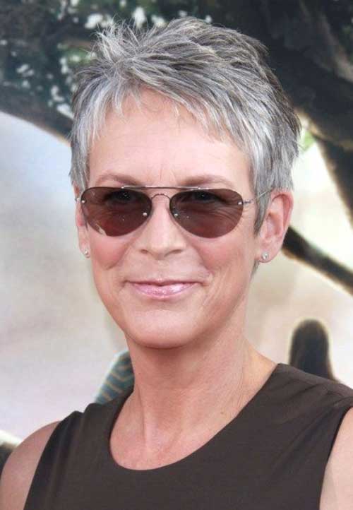 Jamie Lee Curtis Short Pixie Haircuts for Older Women