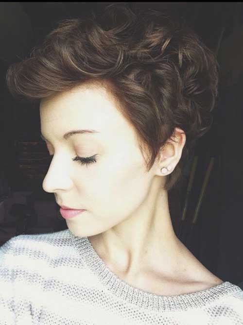 Pixie Cuts for Curly Hairs-25