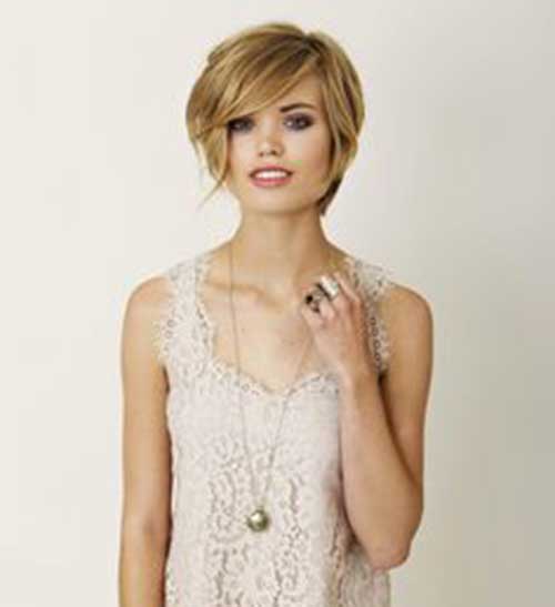 Long Pixie Hairstyles with Bangs-8