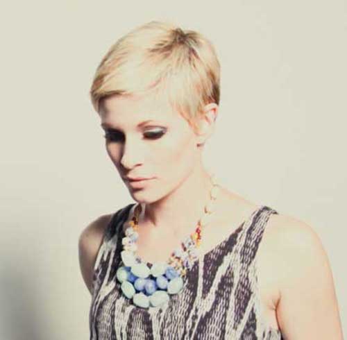 Classic Pixie Blonde Hair Classic Pixie Cut Blonde Hair