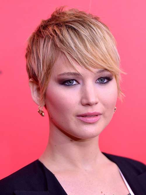 Jennifer Lawrence Stylish Pixie Hair Cut 2014