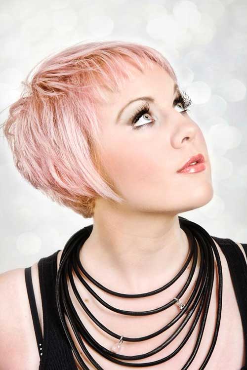 Soft Pink Pixie Cut Hairstyle