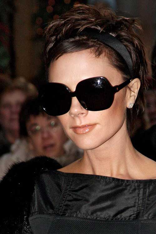 Victoria Beckham Dark Short Pixie Victoria Beckham Dark Short Pixie Cut