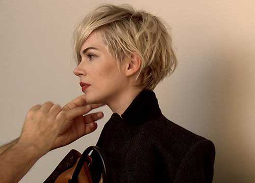 Michelle Williams Layered Pixie Hairdo Michelle Williams Layered Pixie Hairdo Pictures