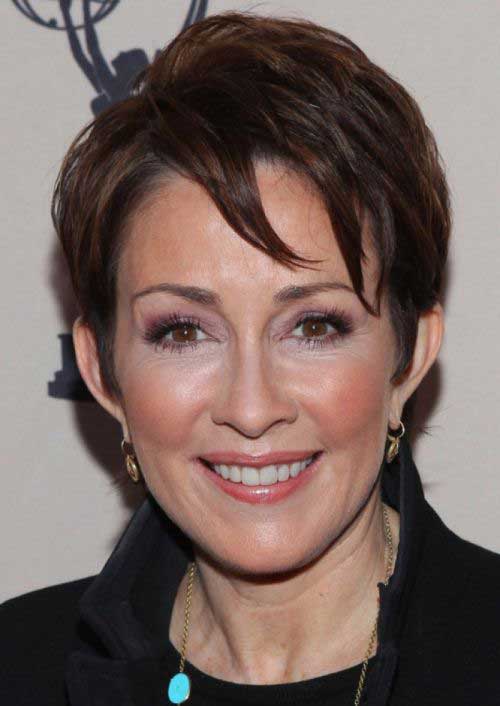 Layered Pixie for Round Faces Layered Pixie Hairstyles for Round Faces