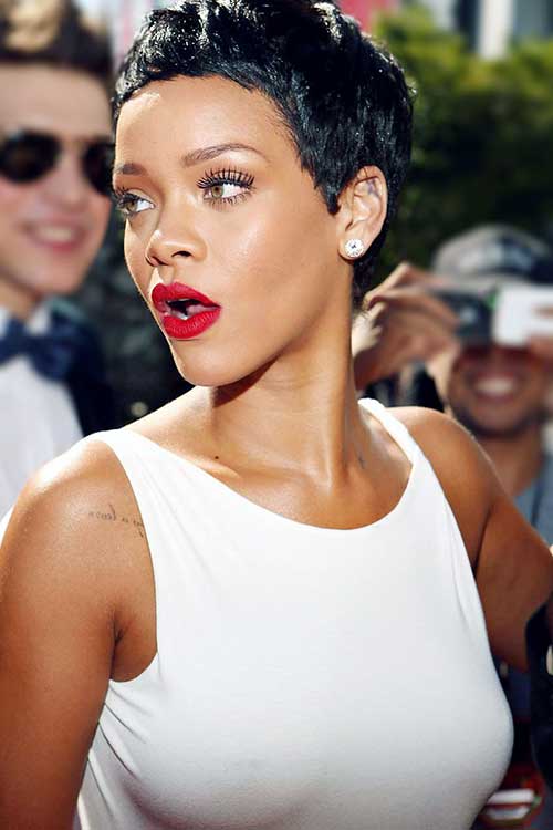 20 Best Rihanna Pixie Cut Hairstyles Pixie Cut Haircut For 2019